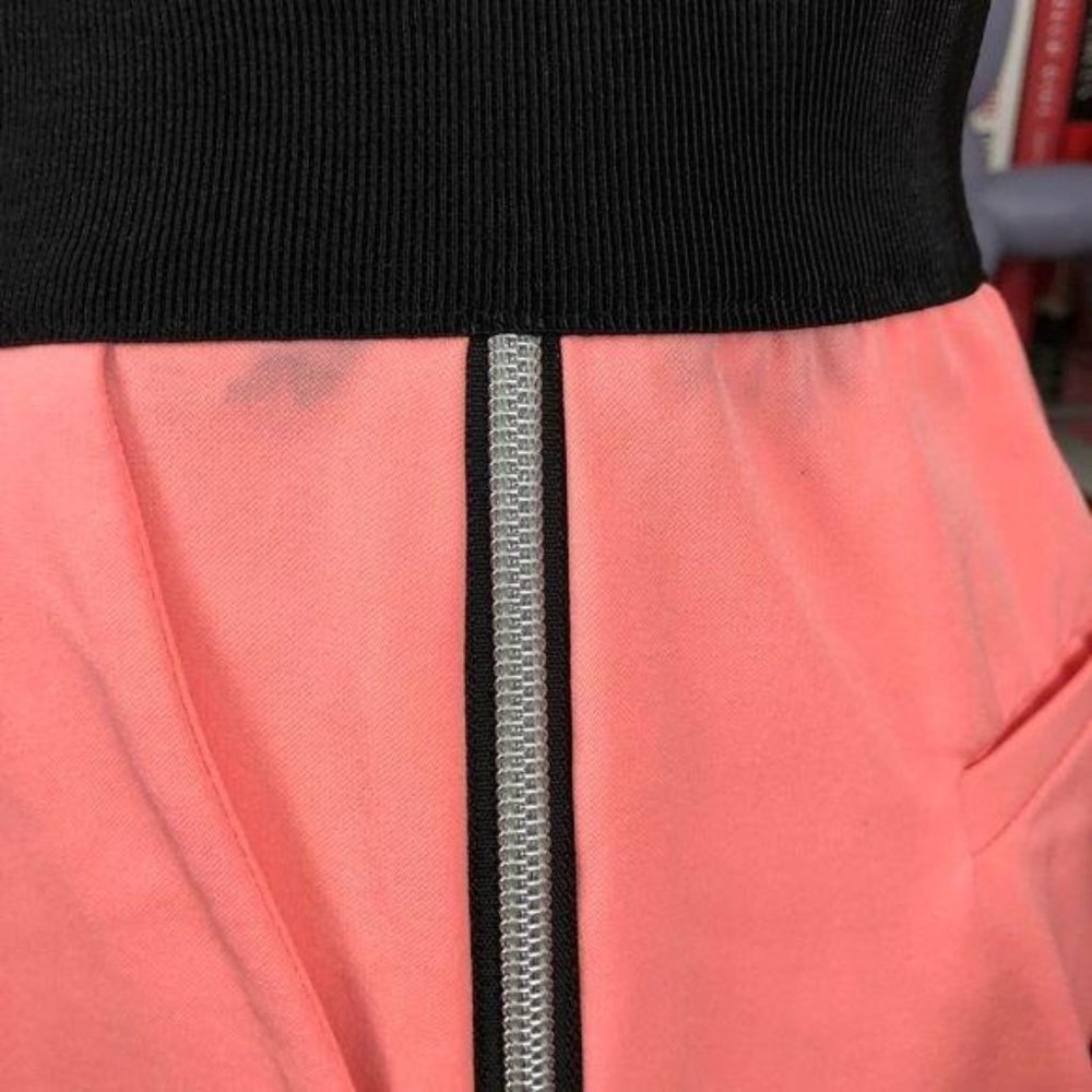 MILLY Pink Layney Cropped Zipcuff Pants Tuxedo - Picture 8 of 8